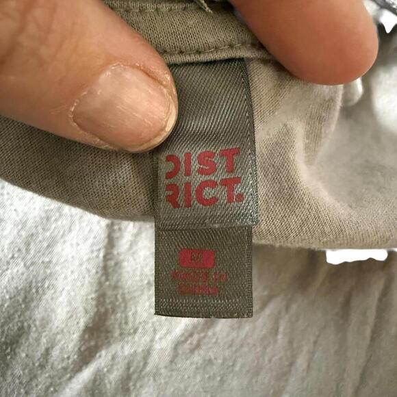 District “You Are My Sunshine” Tee - Size M - Picture 4 of 6